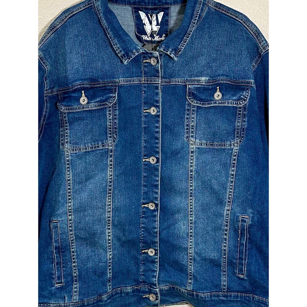 White Mark Women’s Premium Denim Jacket Blue Button Front Trucker Style Size 3XL - Picture 5 of 8